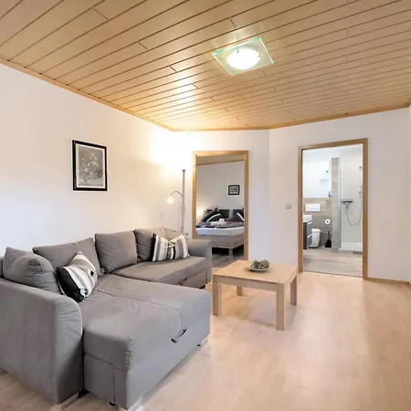 Апартаменты Ferienwohnung Moselblick Бернкастель-Кюс