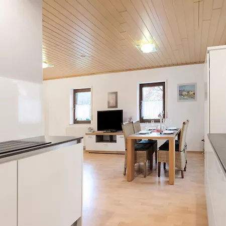 Ferienwohnung Moselblick * Бернкастель-Кюс